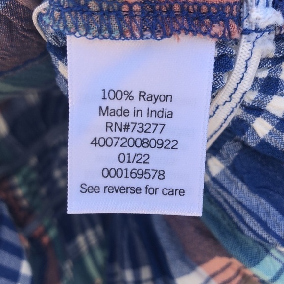 SO Crop Top | SIZE M - Picture 4 of 5